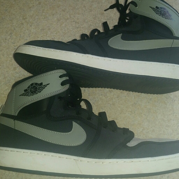 jordan 1 shadow size 13